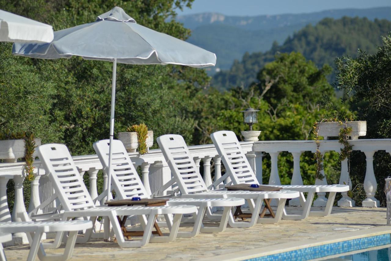 פלקאס Villa Myrto מראה חיצוני תמונה
