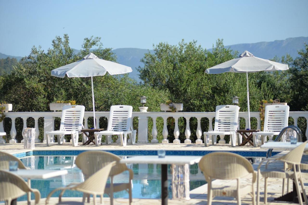 פלקאס Villa Myrto מראה חיצוני תמונה