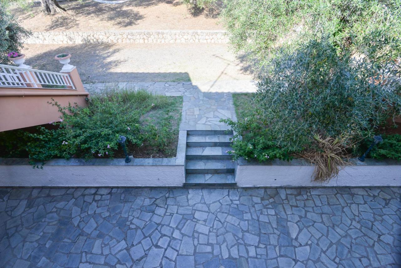 פלקאס Villa Myrto מראה חיצוני תמונה