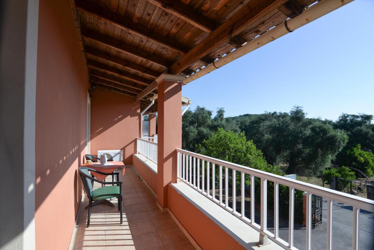 פלקאס Villa Myrto מראה חיצוני תמונה