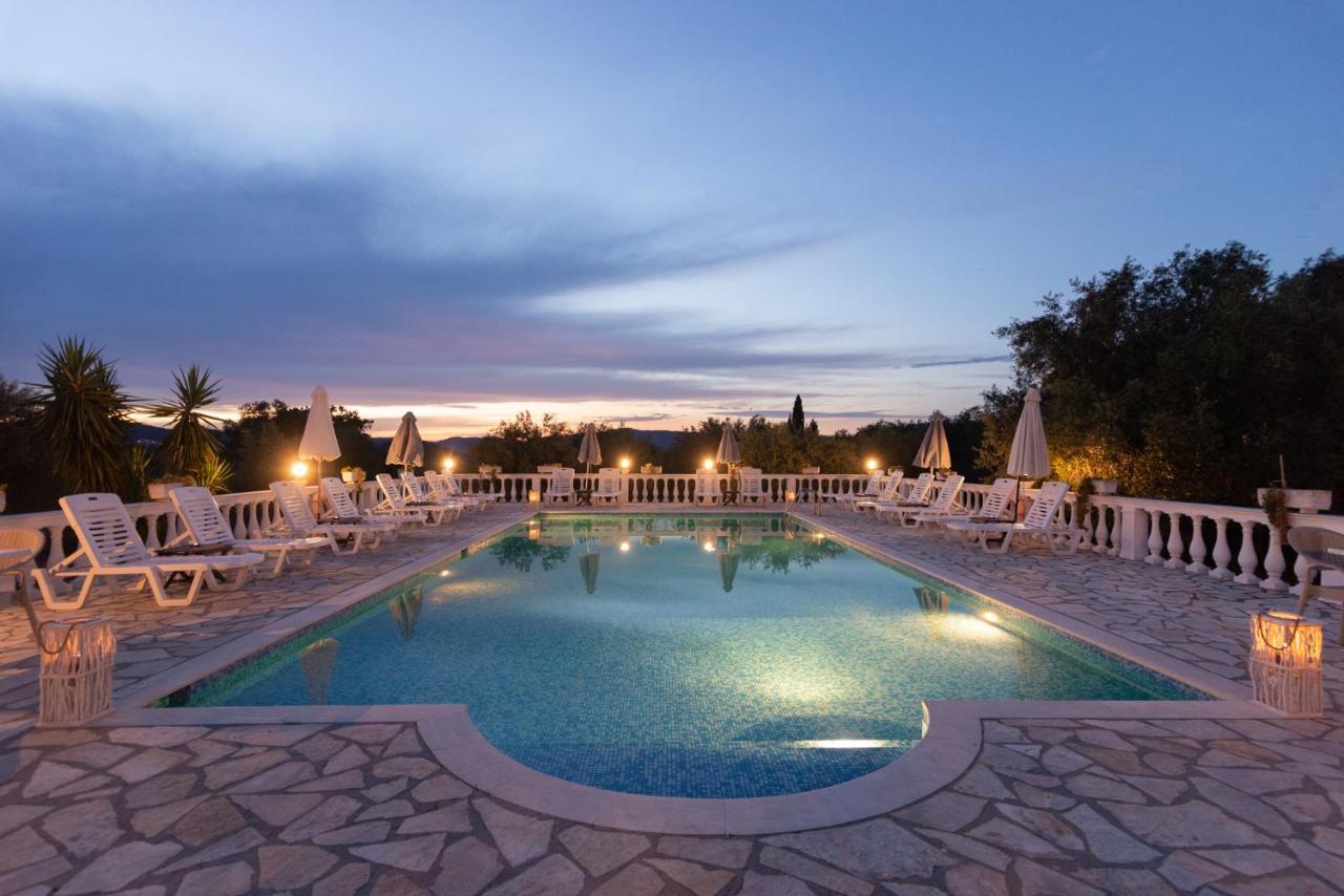 פלקאס Villa Myrto מראה חיצוני תמונה