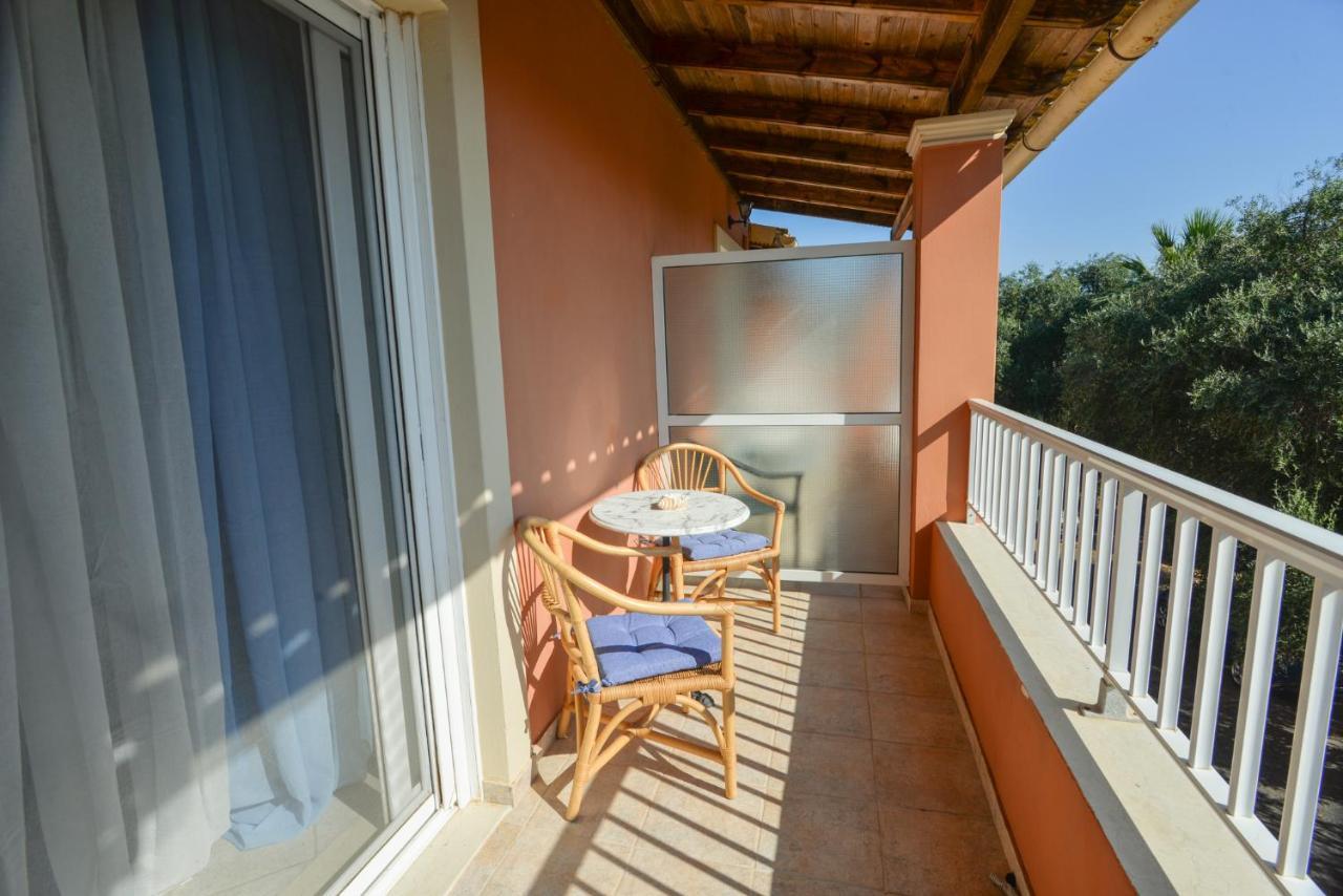 פלקאס Villa Myrto מראה חיצוני תמונה
