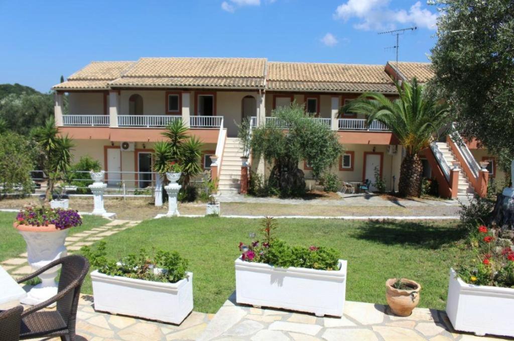 פלקאס Villa Myrto מראה חיצוני תמונה